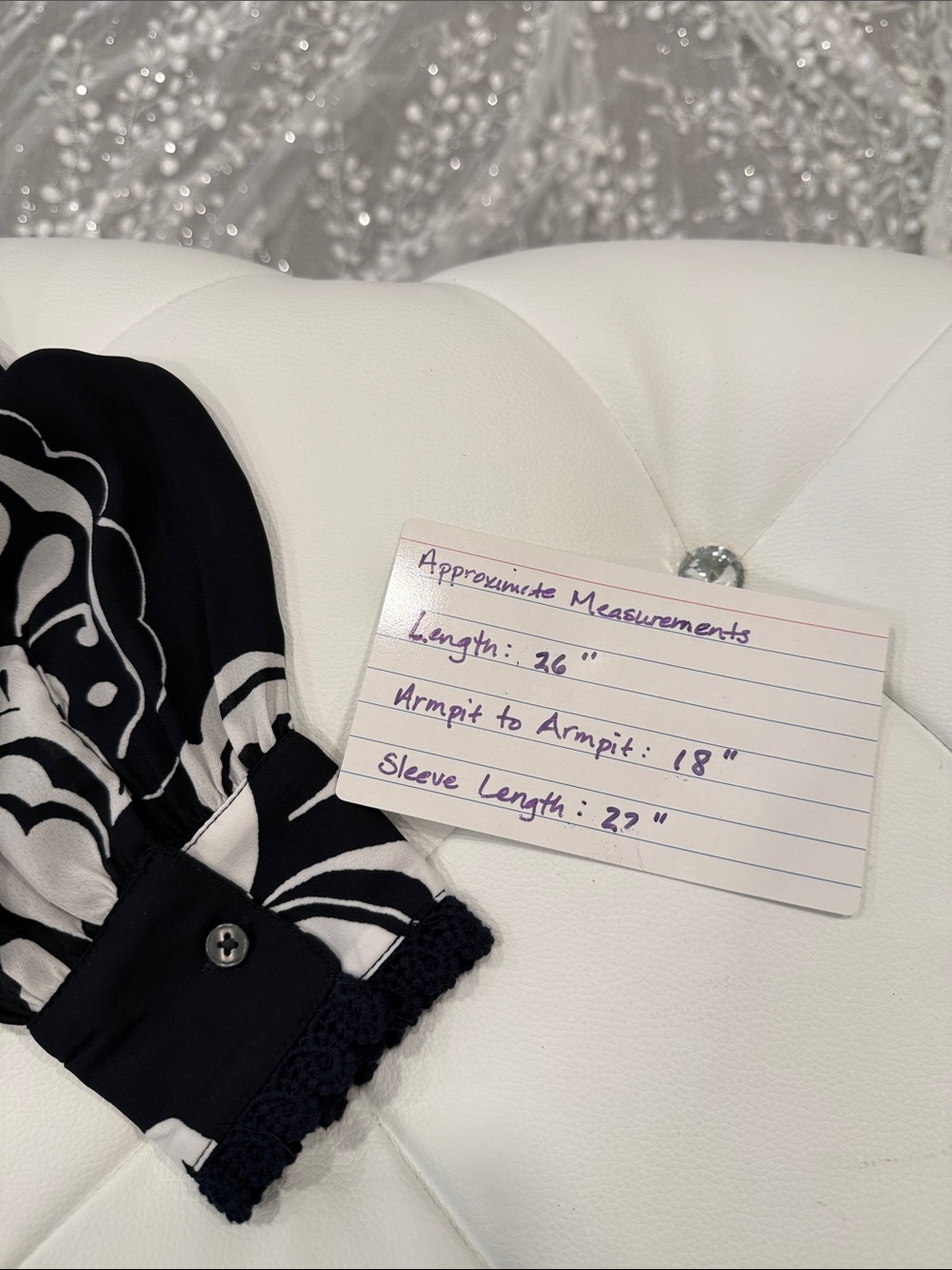 Ann Taylor Black and White Floral Button-Front Blouse - Picture 6 of 6